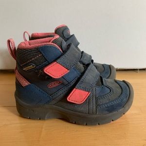 Waterproof Keen toddler hiking boots